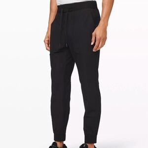 Lululemon ABC Jogger Shorter *Warpstreme (Black, XS)